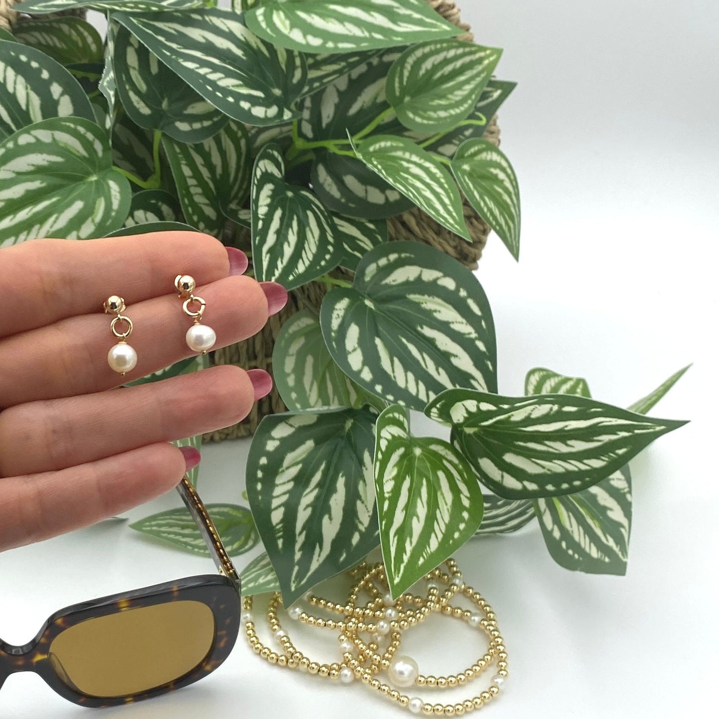 Gold filled beaded pearl bracelet wedding day jewelry accessory set bridesmaid friendship gift