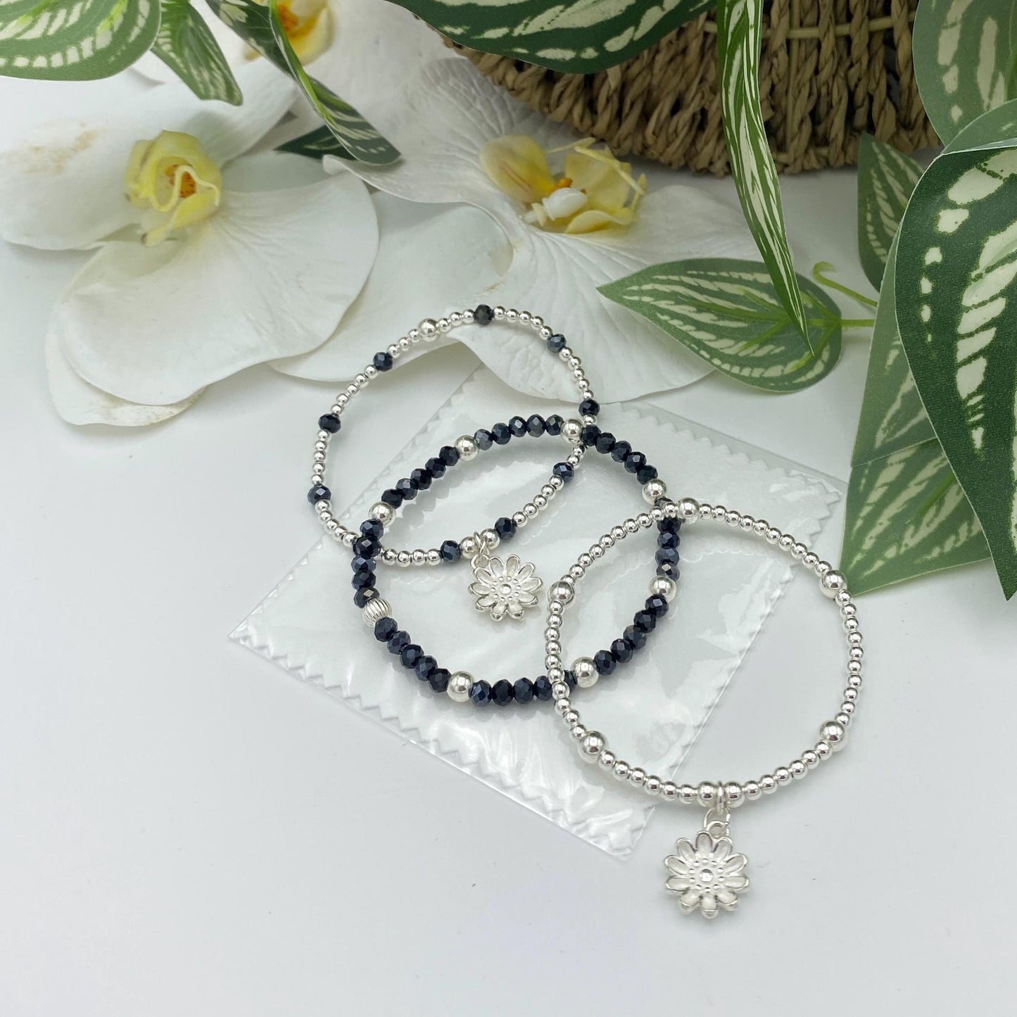 Sterling silver spring flower bracelet blue crystal daisy charm gift for her or mom