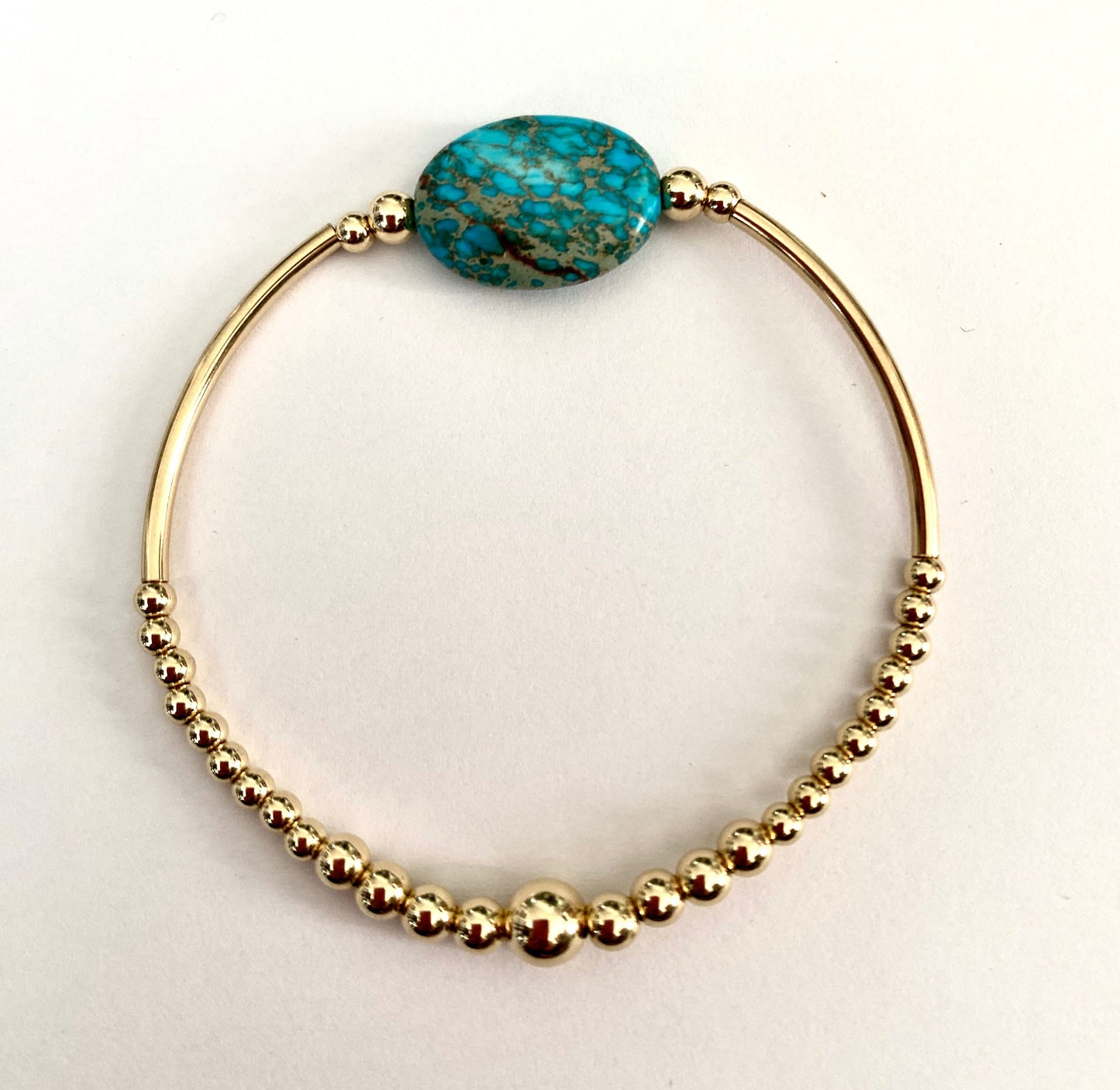 Turquoise Gold Filled Bracelet Set with Oval Gemstone