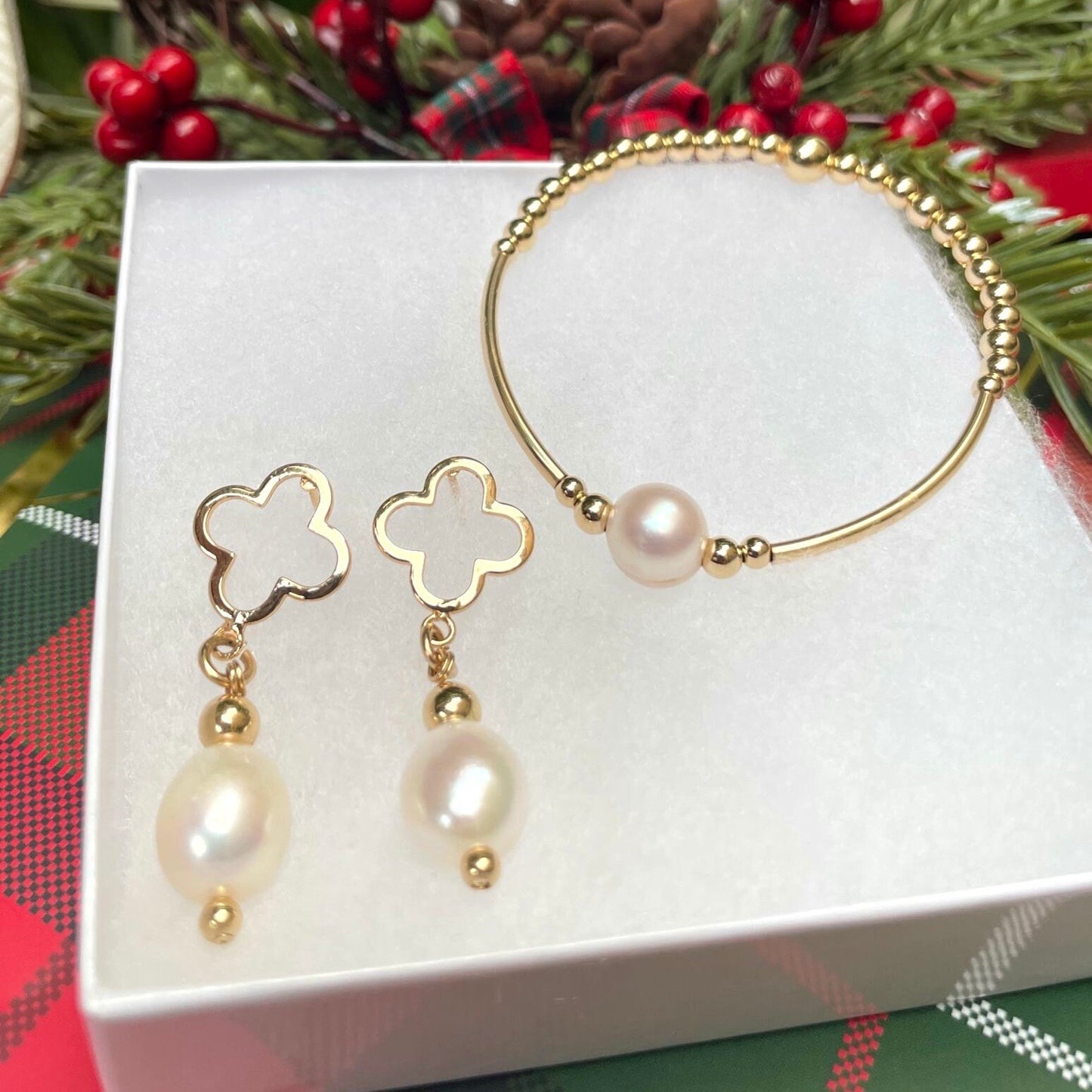 Gold filled pearls earrings bracelet classic accessory women gift stretchy jewelry anniversary present