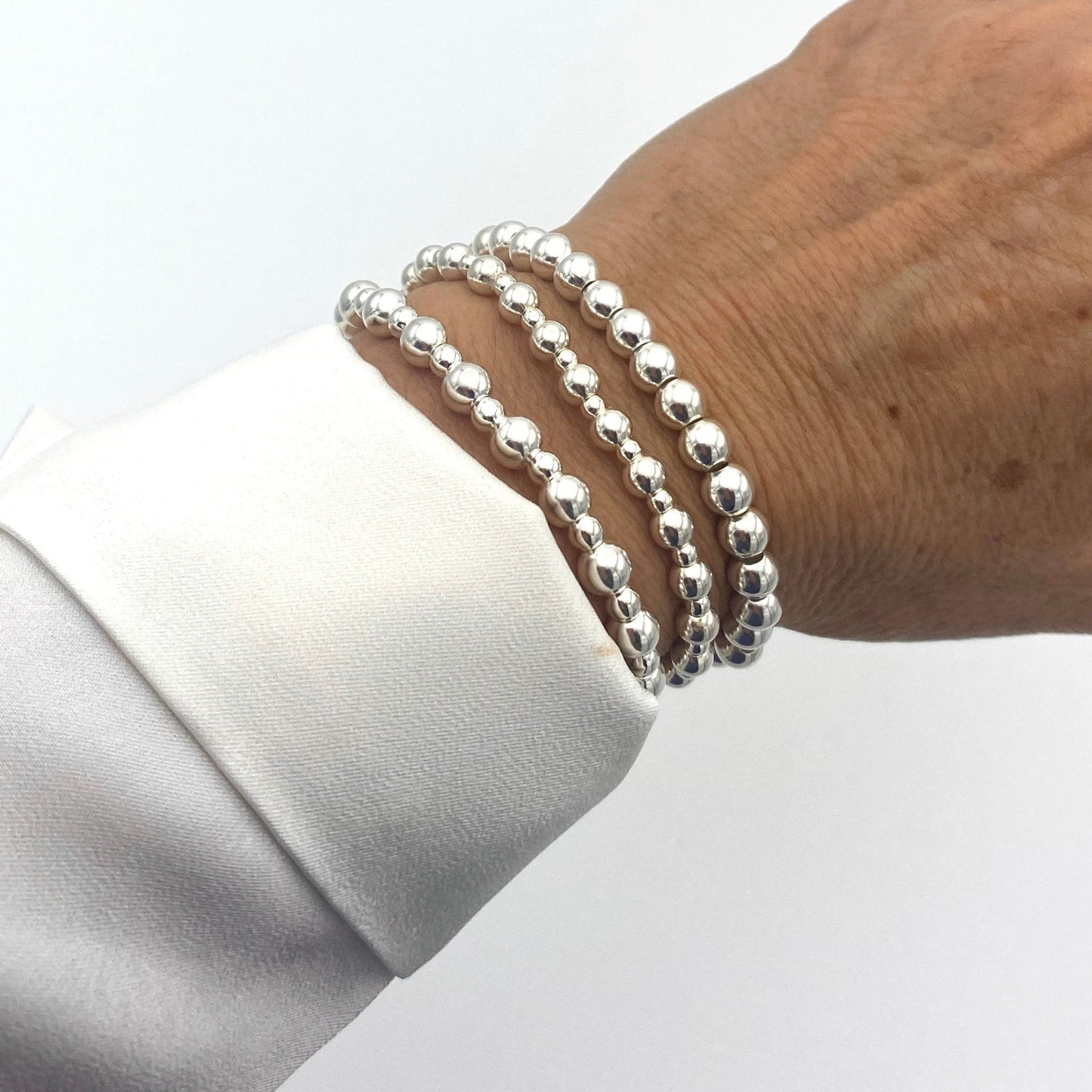 Sterling silver heart charm bracelet for women beaded stretchy jewelry birthday friendship gift