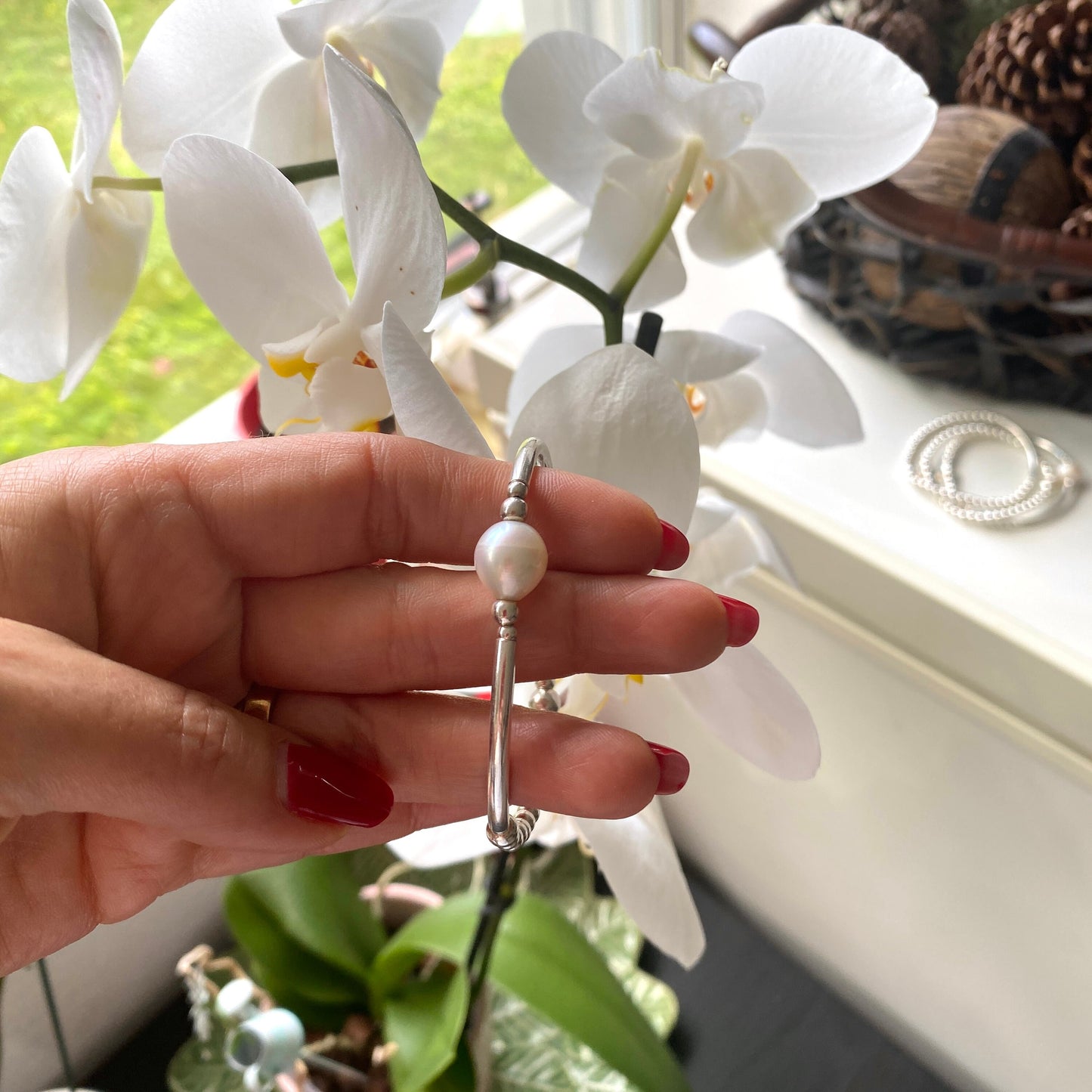 Sterling Silver mother of pearl bracelet women beaded stacking jewelry white freshwater pearl stretchy set