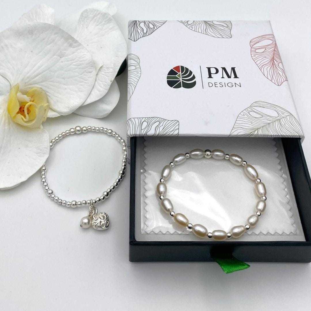 Freshwater pearl bracelet set sterling silver women minimalist jewelry pearl and heart charm wedding day accessory