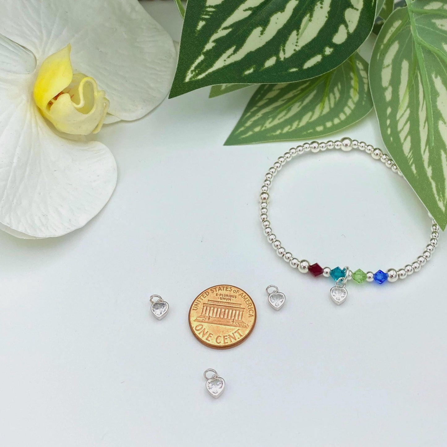 Personalized birthstone bracelet family gift with kids or grandkids colors