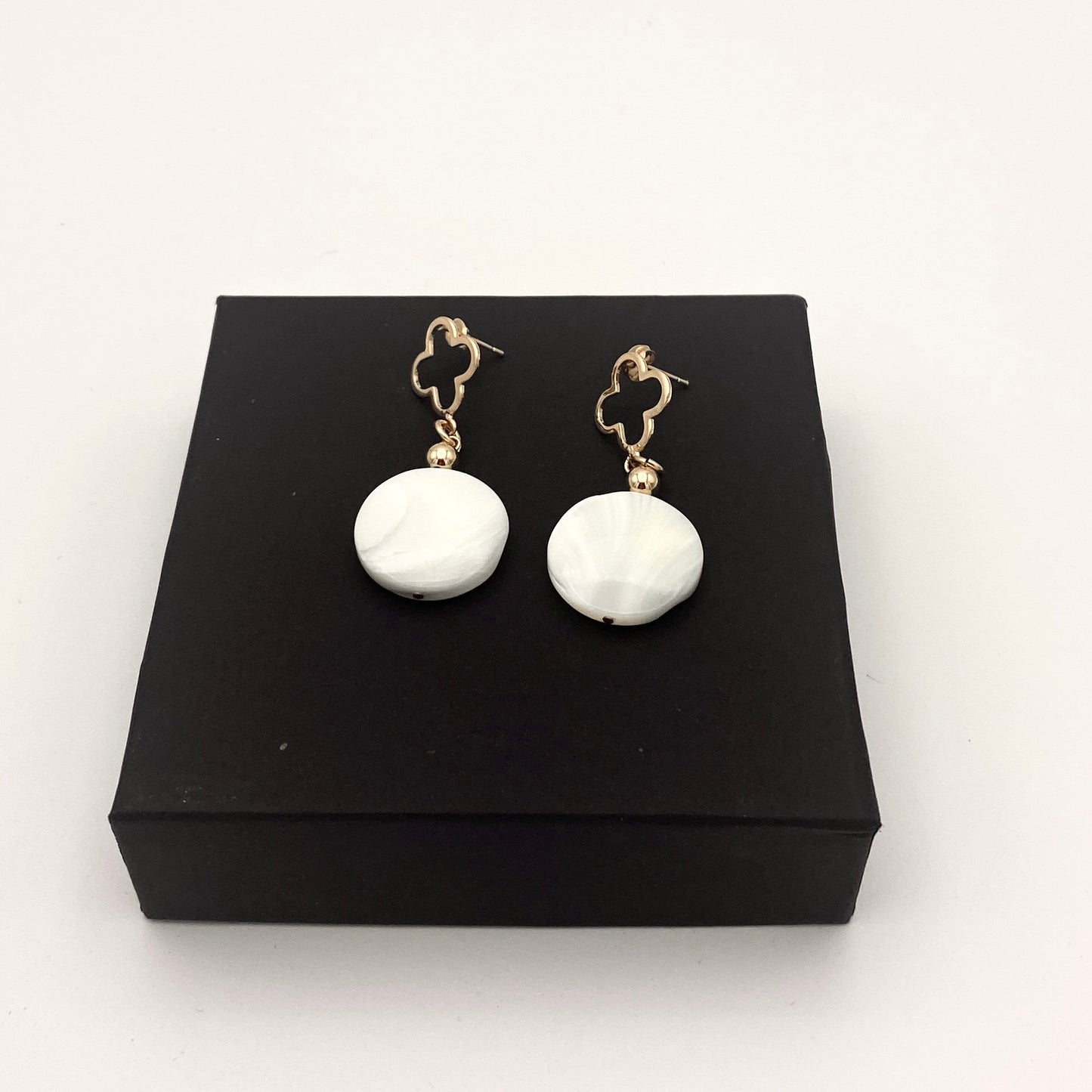 Dangling Gold  Pearls Earrings Wedding Jewelry Anniversary Gift Gold Earrings Bridesmaid Jewelry Valentine Earrings Gift for her