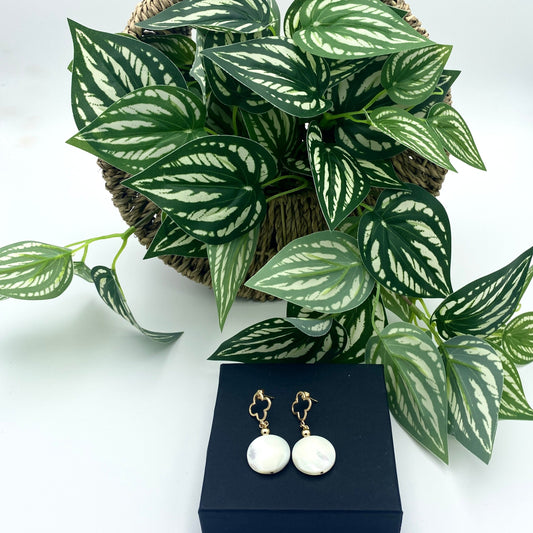 Dangling Gold  Pearls Earrings Wedding Jewelry Anniversary Gift Gold Earrings Bridesmaid Jewelry Valentine Earrings Gift for her