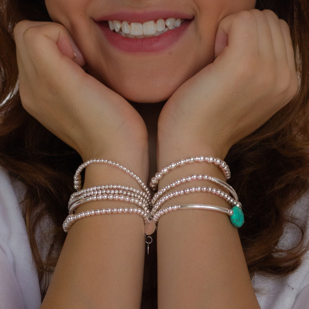 Turquoise and sterling silver beaded bracelet